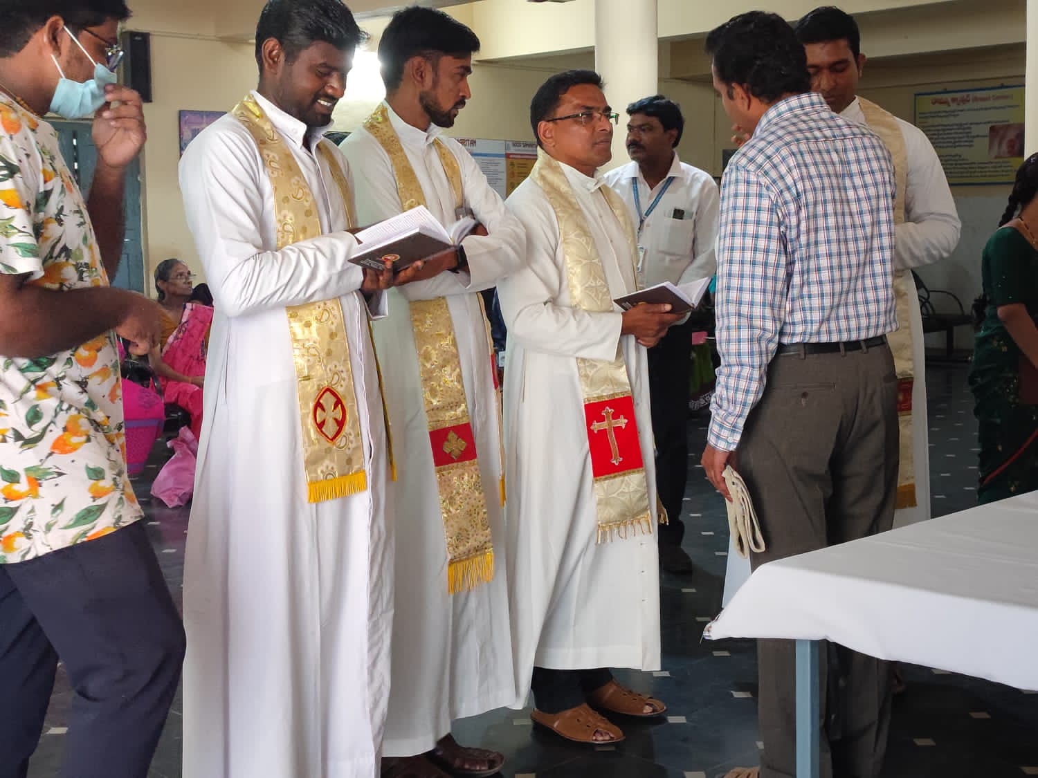 Prayer & blessing by Fr. Jose Paul, Fr.Ajo Edayanikatt, Fr. Antony Pradeep, Fr.David Vijay in Oct-2022